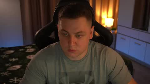 David online show from December 14, 7:20 pm