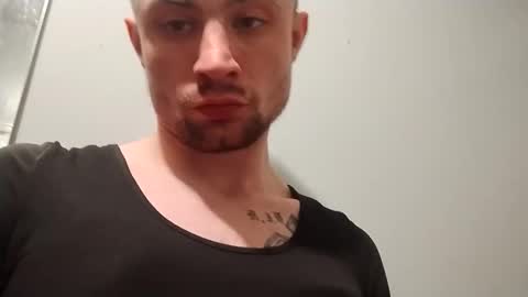 justforyoummm online show from February 22, 11:07 pm