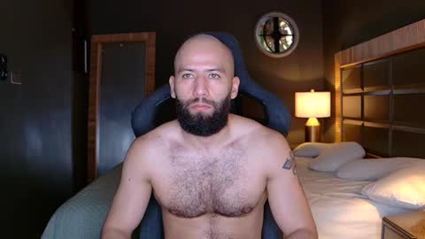 Justin online show from October 29, 12:40 pm