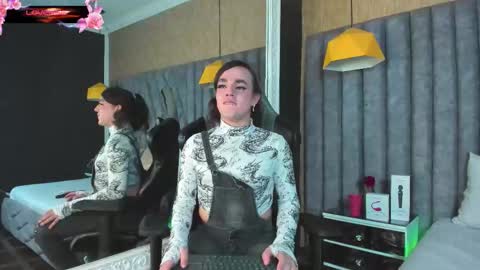 Justine online show from February 6, 5:11 am