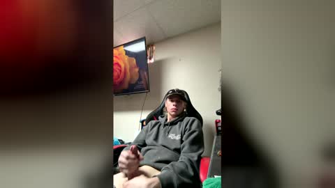 justinglosemeyer0 online show from February 21, 7:06 pm