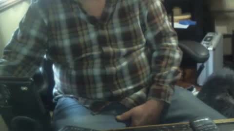 justmeohio online show from April 29, 5:30 pm