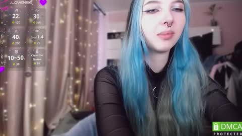 justmeowgirl online show from March 8, 5:33 am