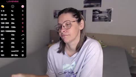 Julie online show from October 5, 5:05 am