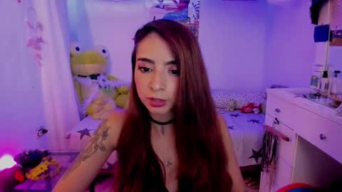 Mia online show from February 6, 6:18 am