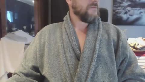 justniceman123 online show from January 3, 8:32 am