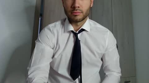 Justin online show from December 31, 7:31 am