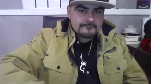 Juuuuicery online show from December 5, 1:53 pm