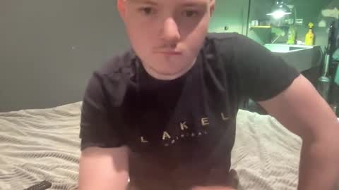 k0287197 online show from April 21, 2:13 pm