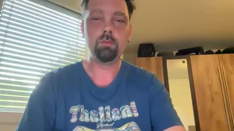 niceoregano online show from April 29, 5:30 pm