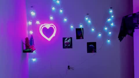 Kaaiiri online show from March 5, 3:18 am