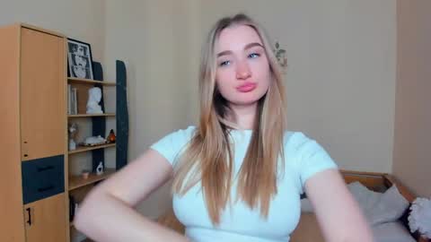 Alice online show from May 7, 7:37 am
