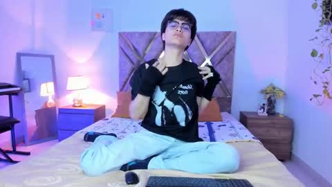 Kai online show from March 11, 12:24 am