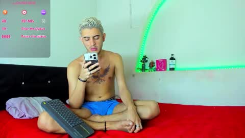 KAI  LIAM online show from March 7, 3:28 am