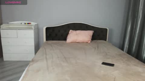 Kai Chi    TG channel ID name KaiChicken online show from February 16, 9:35 pm