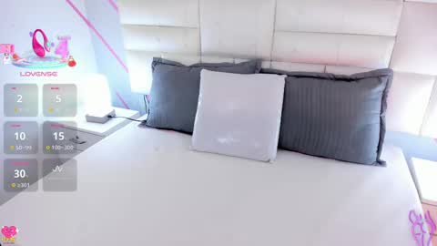 Kailyn online show from September 15, 1:23 pm