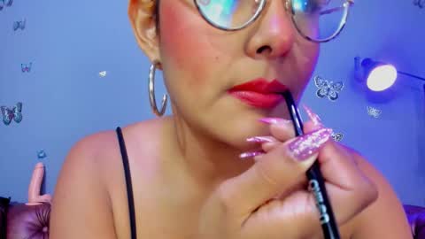 kaira_mosse_ online show from March 10, 12:09 pm