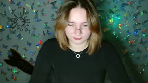 Kaitlin online show from September 28, 10:24 am