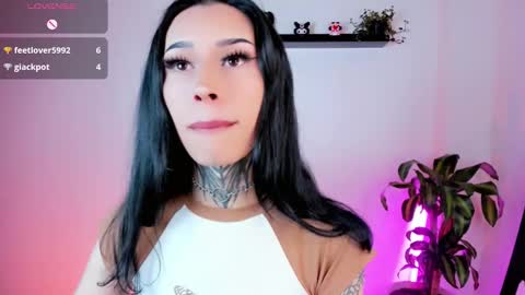 Kali Ka Please help me with your thumbs up its important   dont forget my birthday on October 26 online show from September 11, 6:42 pm