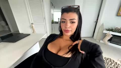 Kali Blake online show from December 22, 8:26 pm