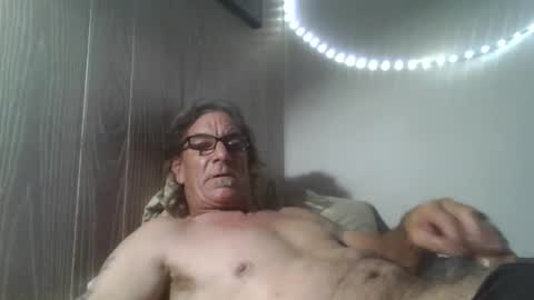 Snapshot of kalifornia91666 chatting on October 8, 6:41 am kalifornia91666 online show from October 8, 6:41 am