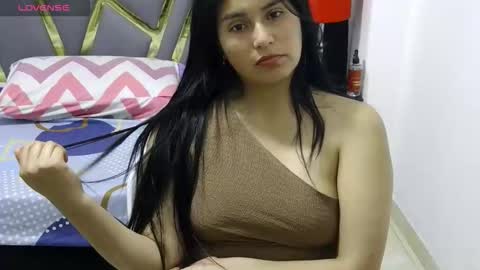 kamgomezxox online show from February 19, 1:16 am
