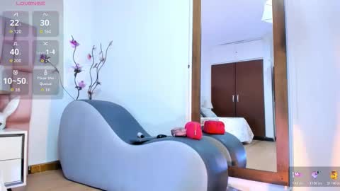    online show from March 21, 12:21 pm