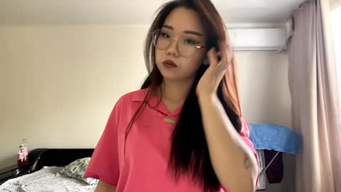 Bella online show from May 27, 1:57 am