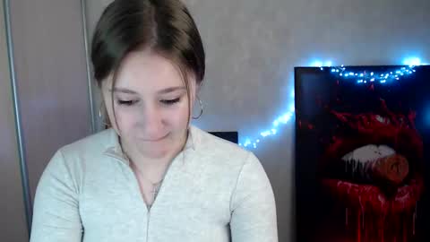 kamilla_love_ online show from April 9, 12:33 pm