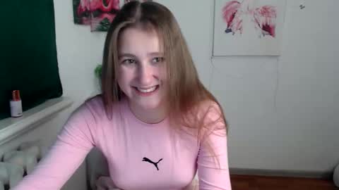 kamilla_love_ online show from November 24, 5:00 pm