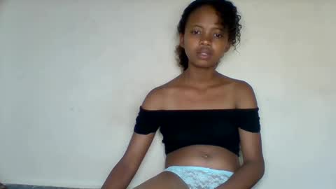 kamillah69 online show from November 28, 6:59 pm