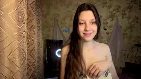 Mari  Simmons online show from February 13, 1:20 am