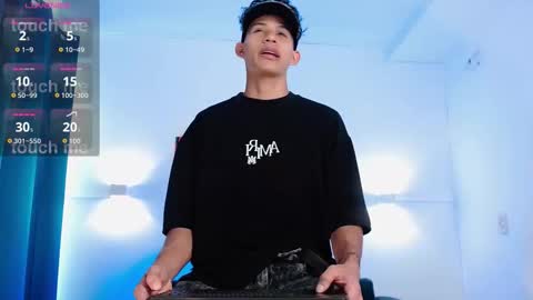 Kami online show from February 18, 6:52 pm