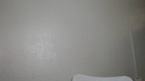 Twitter - Kandie Monaee online show from June 28, 8:32 am