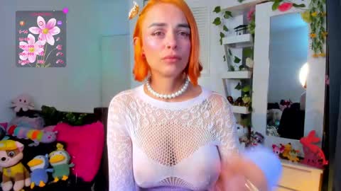 hello  Im Danni online show from April 14, 1:36 pm