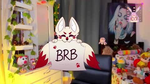 hello  Im Danni online show from February 12, 2:20 pm