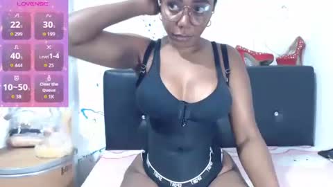 Paola online show from November 16, 5:26 pm