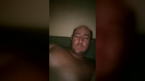 karesz233926 online show from July 19, 1:30 am
