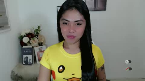 I AM BELLE online show from March 14, 12:09 pm