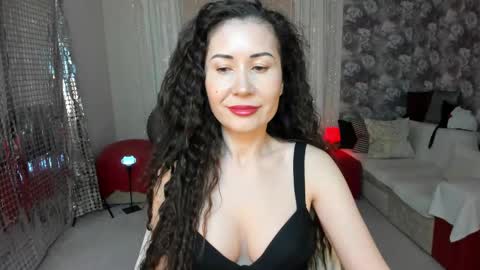 KarinaSweeety online show from March 11, 9:12 am