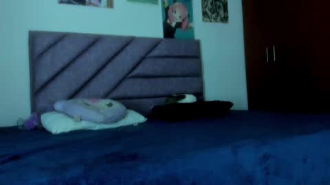 Snapshot of karinna__raven chatting on October 9, 1:22 am KARINNA  RAVEN online show from October 9, 1:22 am