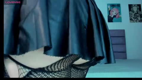 KARINNA  RAVEN online show from July 6, 10:44 pm