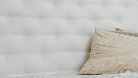 KARISSIA online show from October 15, 6:16 am