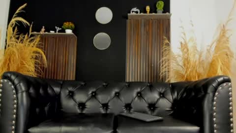 Kiros online show from May 2, 1:33 am