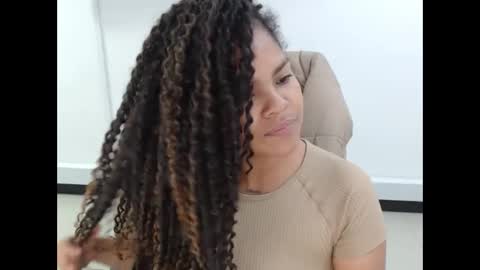 karla_cg online show from February 18, 7:30 pm