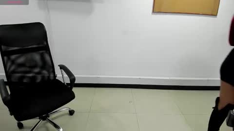 karla_cg online show from January 31, 9:01 pm