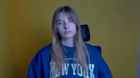 Karla online show from September 25, 11:06 am