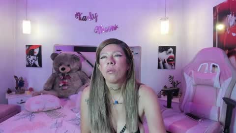 Karly Moonns online show from May 16, 9:57 pm