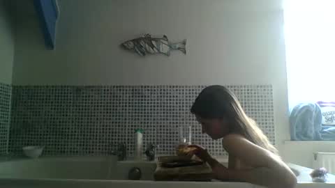 Karma Queen online show from April 10, 11:37 am