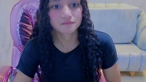 karol1_s online show from May 30, 3:27 am